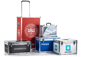 Moniväriset tulostukset ja brändäys