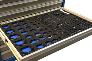 Solumuovipehmusteet työkaluvaunuihin ja laatikoihin