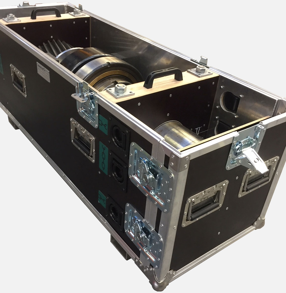 Flightcase raskaalle varustukselle